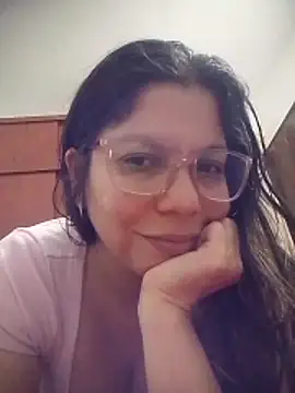 Carliina Soussa online show from May 2026 10:41:02 PM