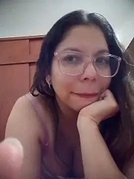 Snapshot of Carliina_Soussa chatting on June 2026 11:59:01 PM Carliina Soussa online show from June 2026 11:59:01 PM