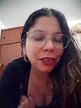 Snapshot of Carliina_Soussa chatting on June 2026 01:00:01 AM Carliina Soussa online show from June 2026 01:00:01 AM