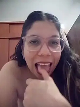 Carliina Soussa online show from May 2026 11:25:04 PM