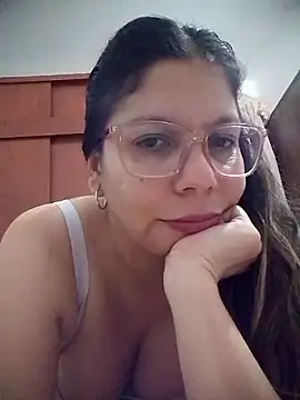 Carliina Soussa online show from May 2026 11:47:02 PM