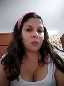 Carliina Soussa online show from October 2025 02:54:01 AM