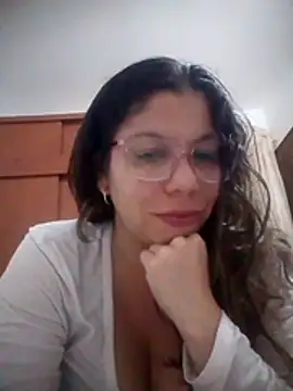 Carliina Soussa online show from February 2026 02:44:02 AM