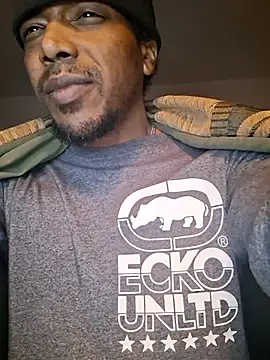 bigboytoy912 online show from March 2026 07:28:02 AM