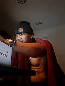 bigboytoy912 online show from March 2026 07:21:02 AM