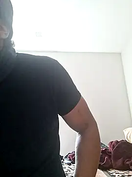 bigboytoy912 online show from April 2026 04:36:02 PM