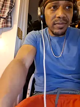 Snapshot of bigboytoy912 chatting on June 2026 01:59:02 AM bigboytoy912 online show from June 2026 01:59:02 AM