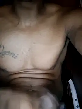 bigboytoy912 online show from May 2026 04:45:02 AM
