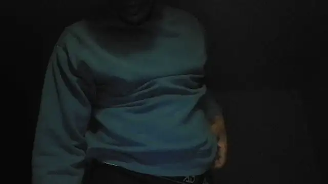 bigboytoy912 online show from April 2026 07:10:01 AM