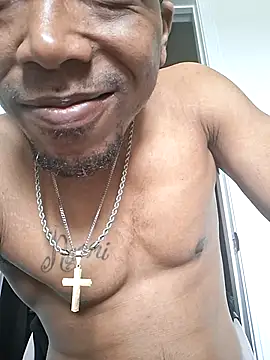 bigboytoy912 online show from April 2026 06:15:01 PM