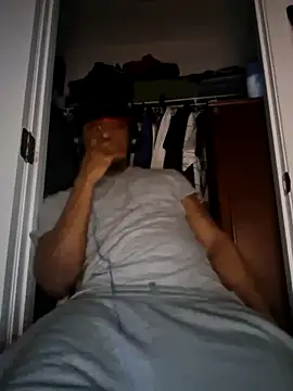 bigboytoy912 online show from May 2026 04:10:02 AM