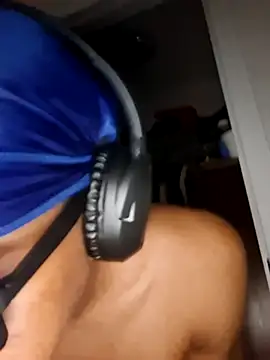 bigboytoy912 online show from May 2026 04:34:01 AM