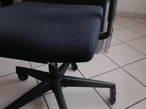 steelwings1976 online show from February 2026 07:28:02 AM