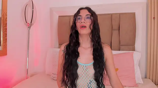 Clarisse28 online show from February 2026 07:35:01 PM