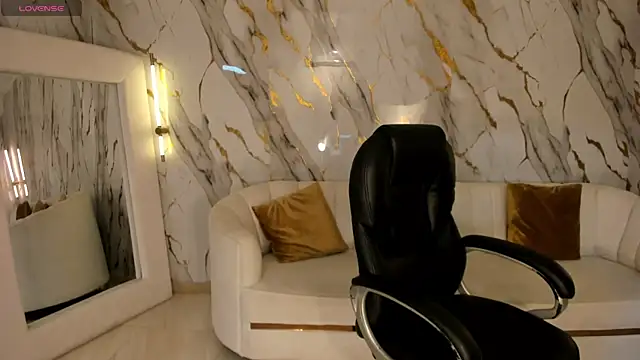 SavannahStorm online show from January 2026 10:32:01 AM