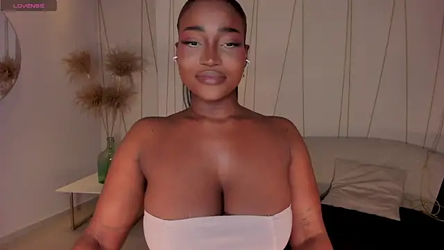 SavannahStorm online show from June 2026 11:55:01 AM
