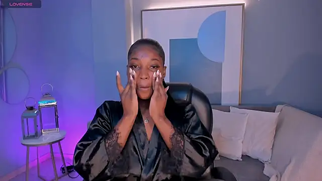 SavannahStorm online show from December 2025 10:47:01 AM