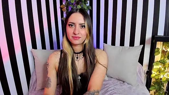 liz goth online show from January 2026 02:43:02 PM