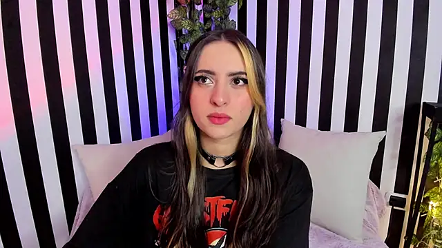 liz goth online show from September 2025 12:33:01 PM