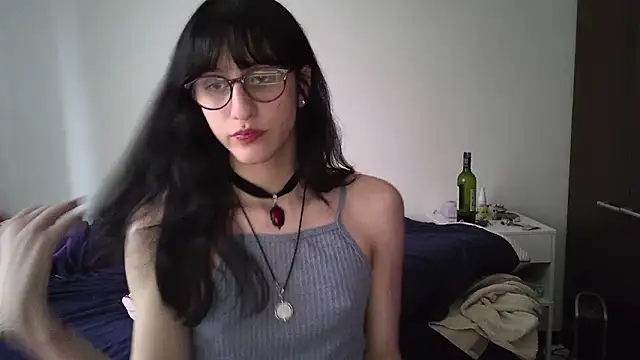 Snapshot of Alice_love29 chatting on February 2025 08:45:01 PM Alice love29 online show from February 2025 08:45:01 PM