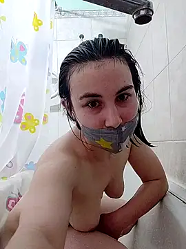 Snapshot of MikaKors chatting on February 2025 07:38:01 PM MikaKors online show from February 2025 07:38:01 PM