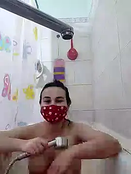 Snapshot of MikaKors chatting on February 2025 04:39:02 PM MikaKors online show from February 2025 04:39:02 PM