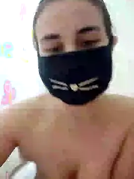 Snapshot of MikaKors chatting on February 2025 04:47:02 PM MikaKors online show from February 2025 04:47:02 PM