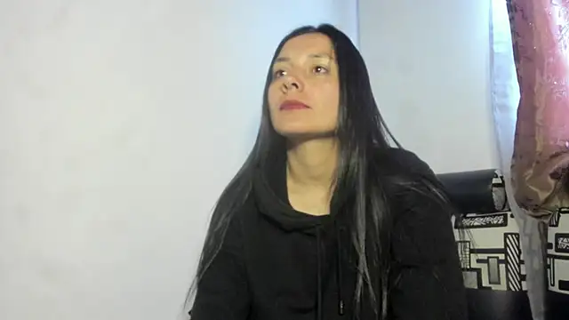 Nathaly love96 online show from June 2026 11:48:02 AM