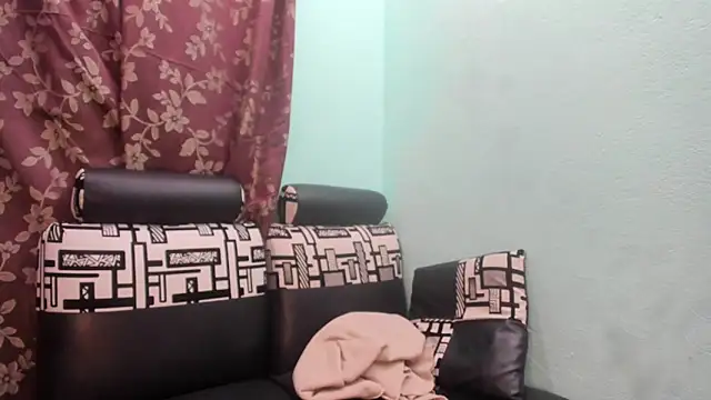 Nathaly love96 online show from March 2026 07:15:01 PM