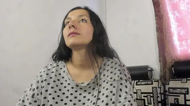 Nathaly love96 online show from April 2026 10:36:02 PM