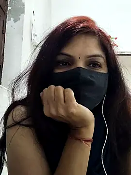 illay love online show from February 2026 06:04:01 PM