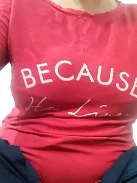 Snapshot of illay_love chatting on April 2026 05:25:02 AM illay love online show from April 2026 05:25:02 AM