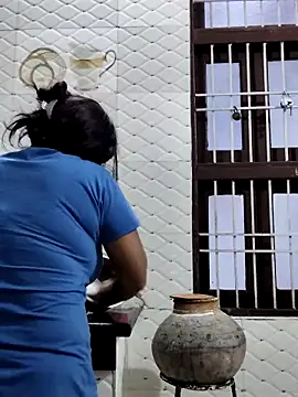 illay love online show from November 2025 05:16:02 PM