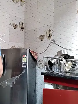 illay love online show from November 2025 05:00:02 AM