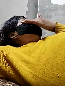 illay love online show from December 2025 03:33:01 AM