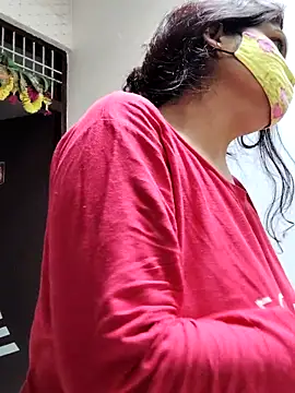 Snapshot of illay_love chatting on March 2026 02:39:01 AM illay love online show from March 2026 02:39:01 AM