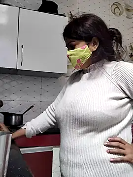 illay love online show from November 2025 03:16:02 AM