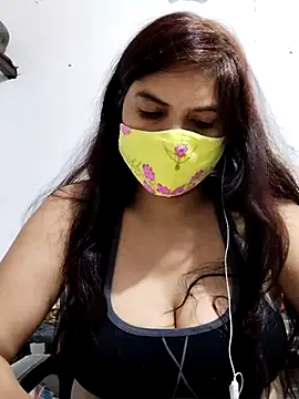 Snapshot of illay_love chatting on April 2026 05:30:01 PM illay love online show from April 2026 05:30:01 PM