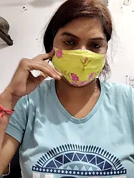 Snapshot of illay_love chatting on March 2026 09:10:01 AM illay love online show from March 2026 09:10:01 AM