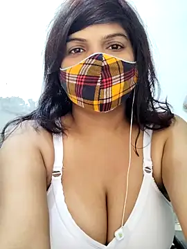 Snapshot of illay_love chatting on October 2025 08:16:01 AM illay love online show from October 2025 08:16:01 AM