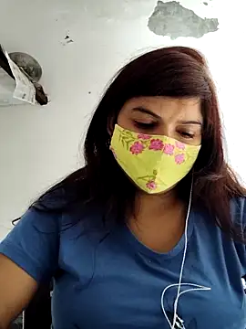 Snapshot of illay_love chatting on March 2026 06:19:01 AM illay love online show from March 2026 06:19:01 AM