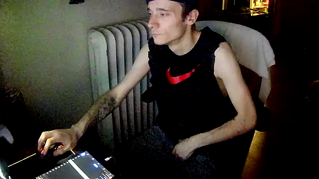 MrKingDick607 online show from December 2025 09:45:02 AM