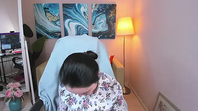 Ninasaaaa online show from March 2025 05:43:02 AM