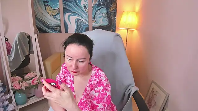 Ninasaaaa online show from January 2025 05:20:02 AM