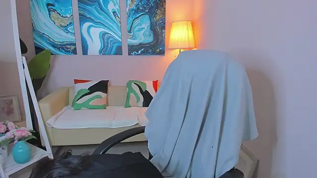 Ninasaaaa online show from February 2025 03:20:01 PM