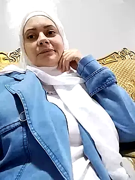 Snapshot of HardAnal09 chatting on February 2025 07:03:01 PM HardAnal09 online show from February 2025 07:03:01 PM