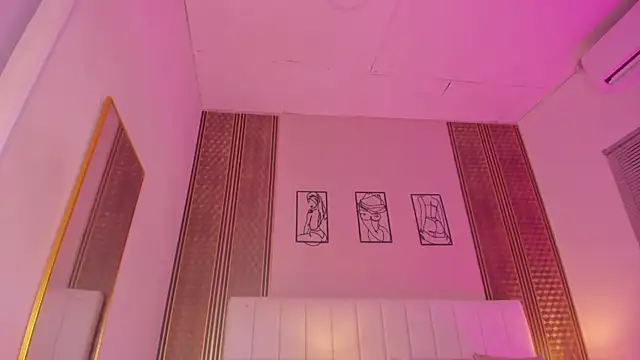 zoe sky  online show from November 2025 11:43:02 AM