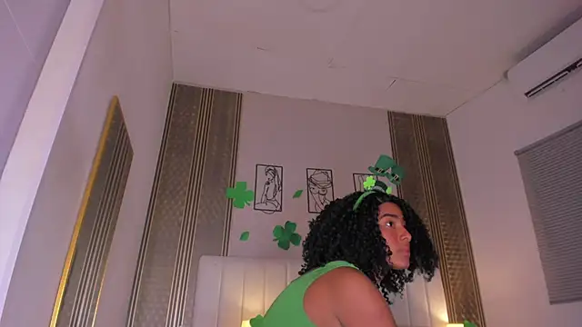 zoe sky  online show from March 2026 11:36:02 AM