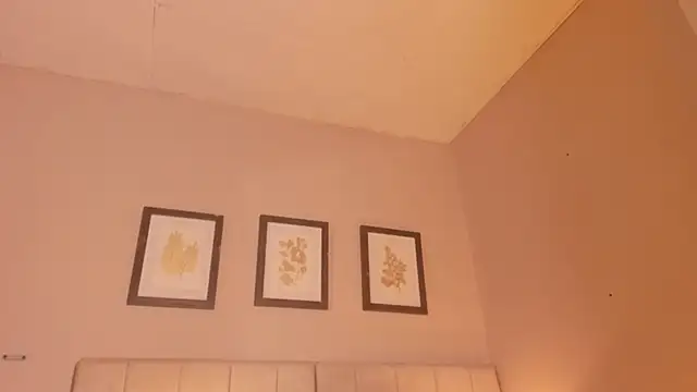 zoe sky  online show from March 2026 11:44:02 AM