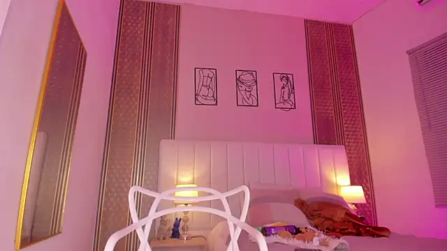 zoe sky  online show from October 2025 11:35:02 AM